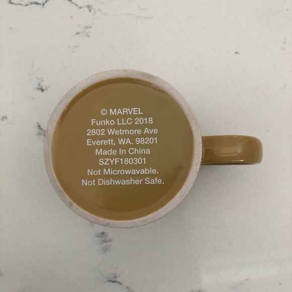 Marvel Comics Avengers - Infinity Wars Gauntlet Heat Change Ceramic Mug - Picture 9 of 9